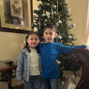 Meet your Posher, Noemi